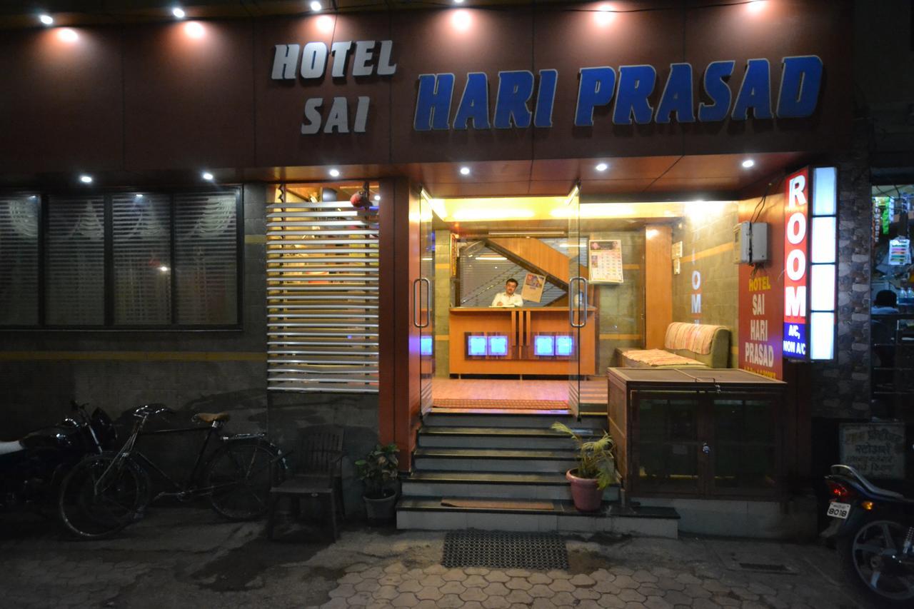 Hotel Sai Hari Prasad Shirdi Dış mekan fotoğraf