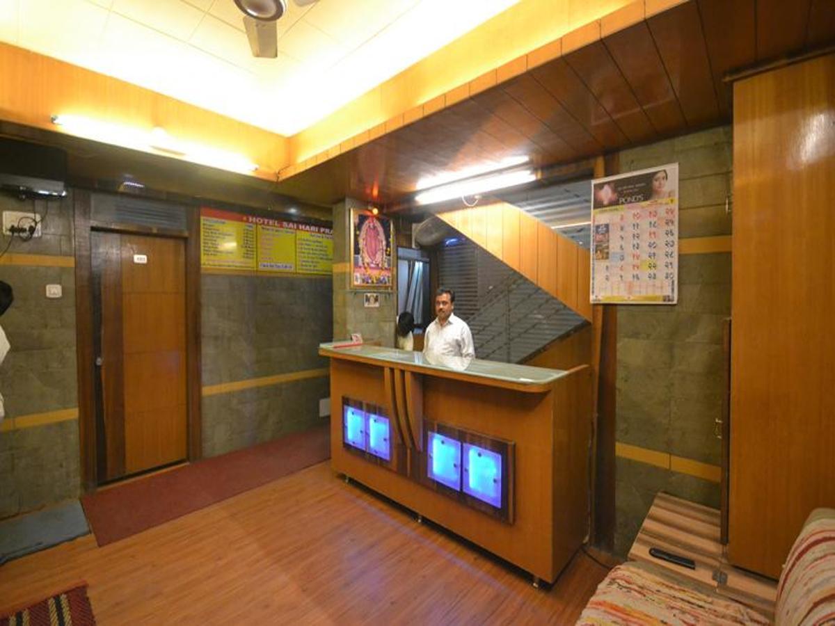 Hotel Sai Hari Prasad Shirdi Dış mekan fotoğraf